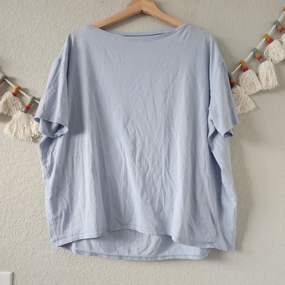 Lululemon Back In Action Short Sleeve Nulu Top Blue Linen Soft Stretch Relax 12